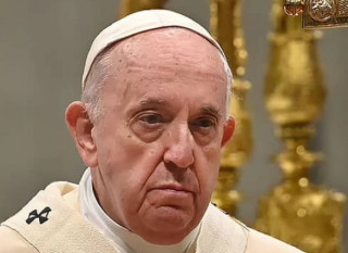 Папа Римський закликав зупинити війну у всьому світі