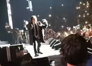 Президент Аргентини пустився в танець перед натовпом – з'явилося відео