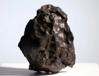 Французи випустили… метеоритну горілку