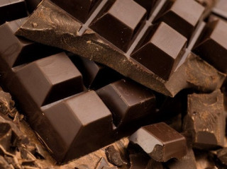 Американці розповіли, як правильно їсти темний шоколад