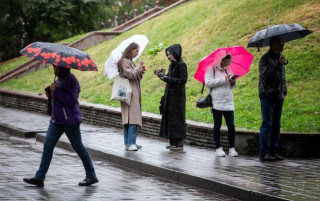 Синоптики дали прогноз на новий робочий тиждень в Україні