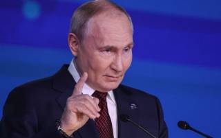 Путин значительно снизил выплаты военным за ранения