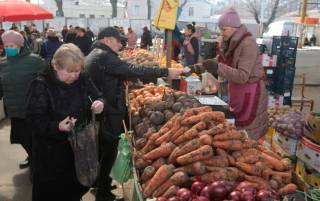 Инфляция в Украине преодолела психологический рубеж