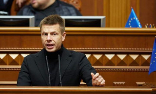 До нового парламенту можуть прийти новостворені партії Валерія Залужного і Олексія Гончаренка