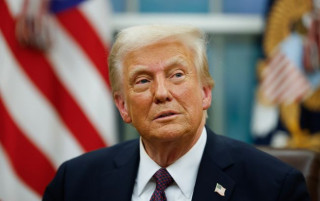 Трамп «дав задню» у тарифній війні з Китаєм