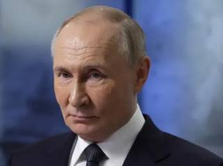 Путин объявил «майское перемирие»