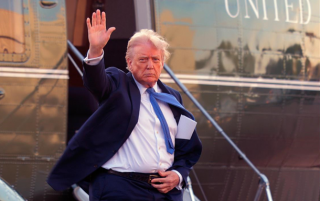 Заради миру Зеленський готовий «відмовитися від Криму», — Трамп