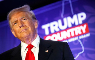 Трамп зробив загадкову заяву про мирні переговори щодо України
