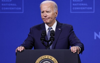 Байден розкритикував Трампа за його ставлення до Росії