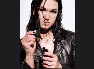 Олександра Савчук: українська майстриня, яка формує нову естетику манікюру в Європі