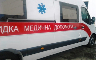 З вікна столичної школи випала дівчинка