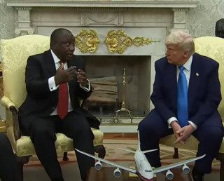 Президент ПАР розповів Трампу дивну історію про візит Зеленського до його країни
