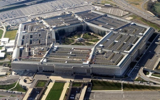 Співробітник Пентагону мав намір «злити» секретні дані за кордон