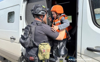 На Дніпропетровщині розпочалася друга хвиля евакуації дітей із батьками
