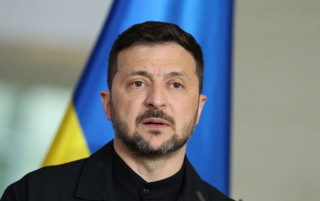 Путін показує всьому світу середній палець, - Зеленський