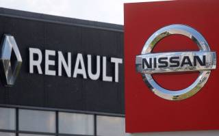 Nissan хочет сократить свою долю в Renault