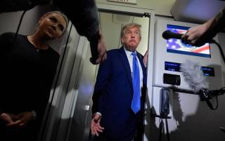 Трамп признал, что не справится с Путиным без помощи