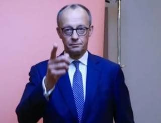 Мерц неоднозначно высказался по поводу завершения войны в Украине