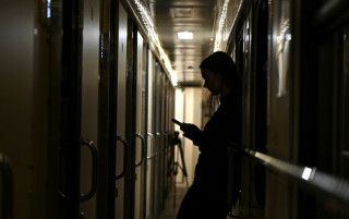 РФ масово вербує українських підлітків для шпигунства та диверсій, — FT