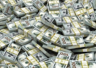 В Україні зріс структурний дефіцит валюти