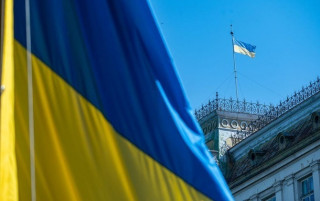 Україна втратила майже половину працездатного населення