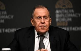 Мир на условиях капитуляции: Лавров озвучил требования России к Украине