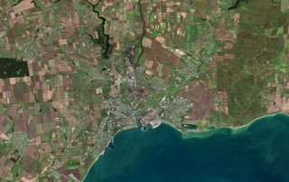 Окупанти будують у Маріуполі секретний об'єкт