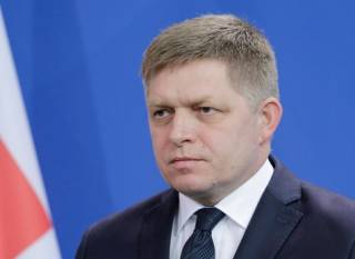 Фицо объяснил, почему блокирует 18-й пакет санкций ЕС против России