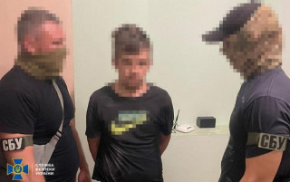 У центрі Рівного запобігли теракту у багатоповерховому будинку