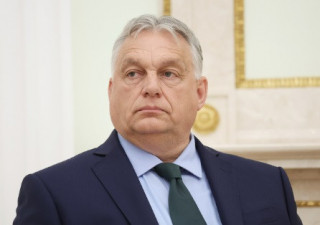 Орбан зазіхнув на кордони та населення України