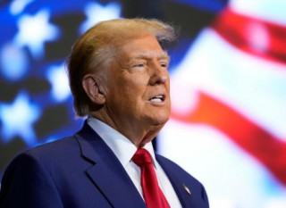 Виявляється, американці не стали менше довіряти Трампу