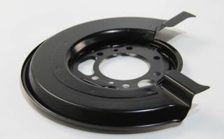 Защитный кожух на тормозные диски: преимущества устройства