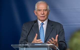 Боррель рассказал о замороженной помощи Украине из-за Венгрии