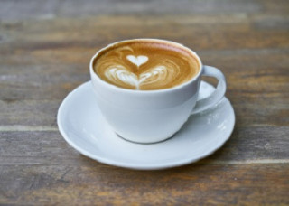 Американці пояснили, чому не слід пити каву вечорами