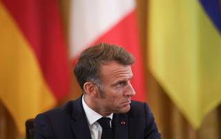 Макрон оценил готовность Путина к миру