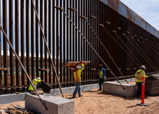 Трамп вигадав ізуверський спосіб боротьби з нелегалами на кордоні з Мексикою