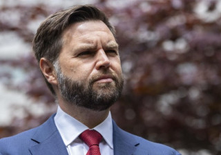 Венс зробив неоднозначну заяву щодо гарантій безпеки для України.