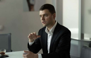 Антон Пятигін, топменеджер Visa, 5 разів вивозив дівчину на відпочинок, використовуючи документи про відрядження, - ЗМІ