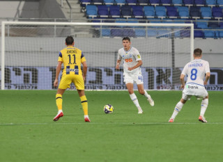 Голий пафосний король