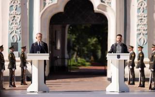 Канада передаст Украине оружие на $700 млн