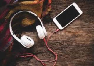 Ученые рассказали, как музыка спасает от одиночества