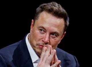 Маск наехал на власти Великобритании из-за нелегальных мигрантов