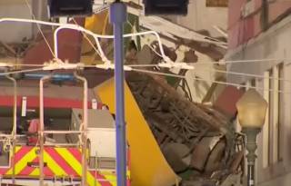 В Португалии потерпел крушение легендарный фуникулер Elevador da Glória – погибло немало людей