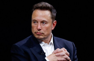 Маск пообіцяв повернути зір сліпій людині