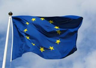 Число украинцев с временной защитой в ЕС выросло