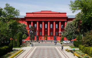 Стипендії студентам в Україні підвищать вдвічі. Але не одразу і не для всіх