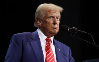 Трамп має намір змусити Орбана припинити купувати російську нафту