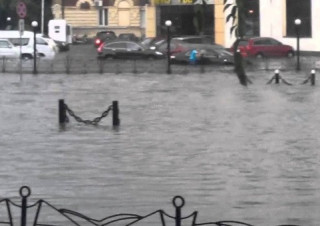 Жахливі подробиці повені в Одесі: загинула ціла родина