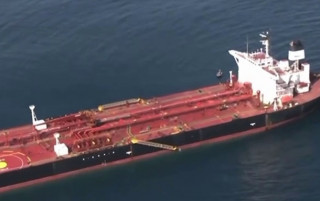 Французький спецназ захопив танкер «тіньового флоту» РФ, причетний до запуску дронів, — ЗМІ