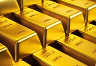 Золото продолжает интенсивно дорожать